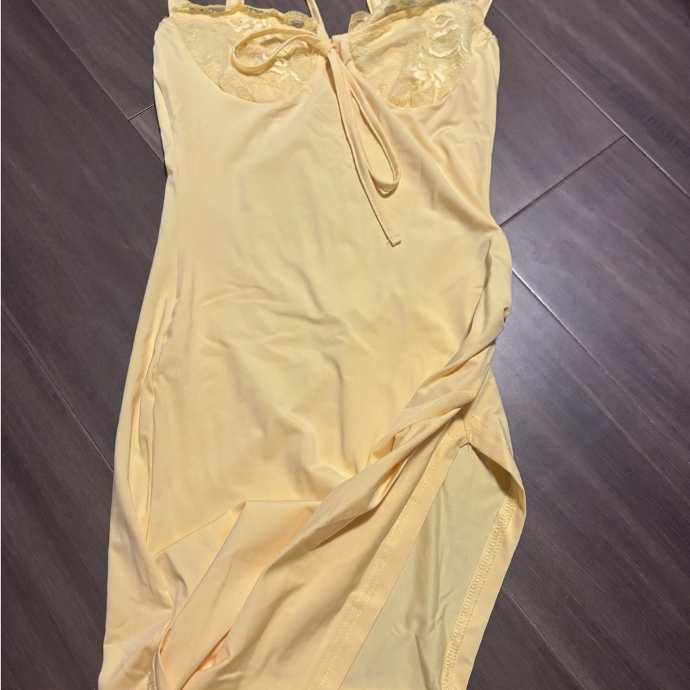 SHEIN Yellow Lace Mini Dress